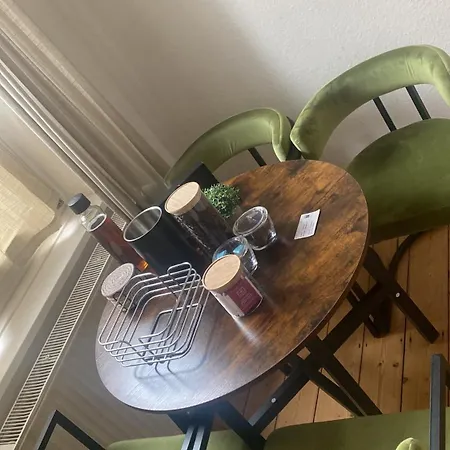 Sustainable Living - Haus Frieda Бонн