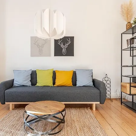 Sustainable Living - Haus Frieda * Бонн